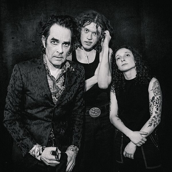 Photo: Jon Spencer, Spider Bowman & Kendall Wind (Credit: Karla Moheno)